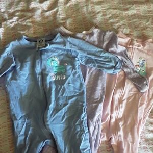 3 girls 0-3 mos sleepers